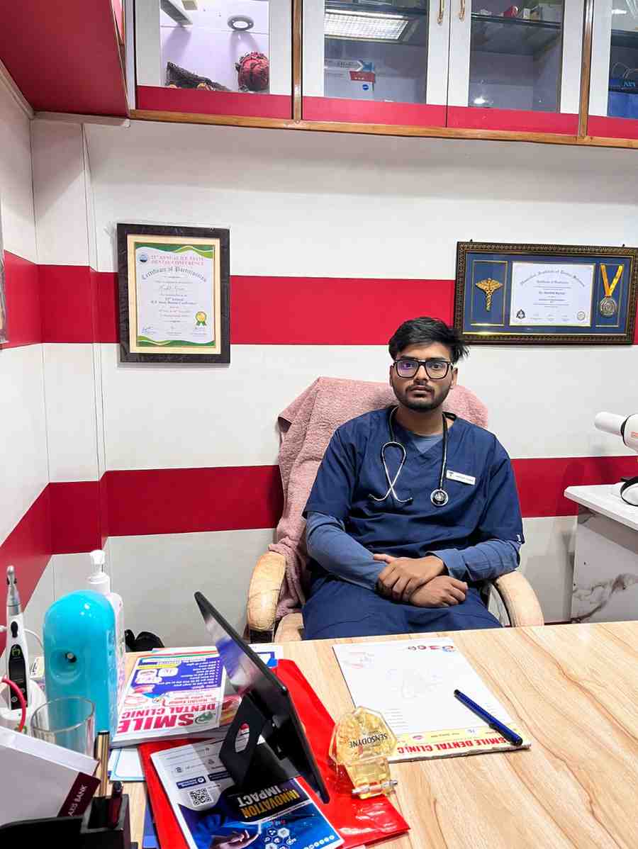 Dr Harshit Kumar Dentist